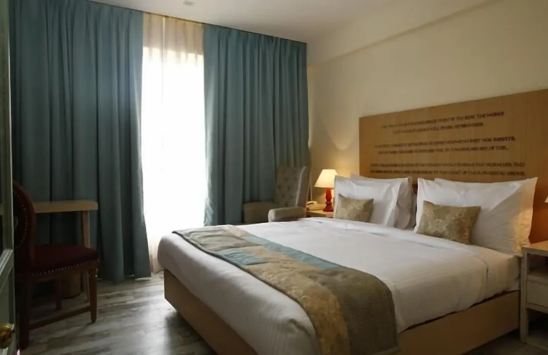 Hotel Aureole-1
